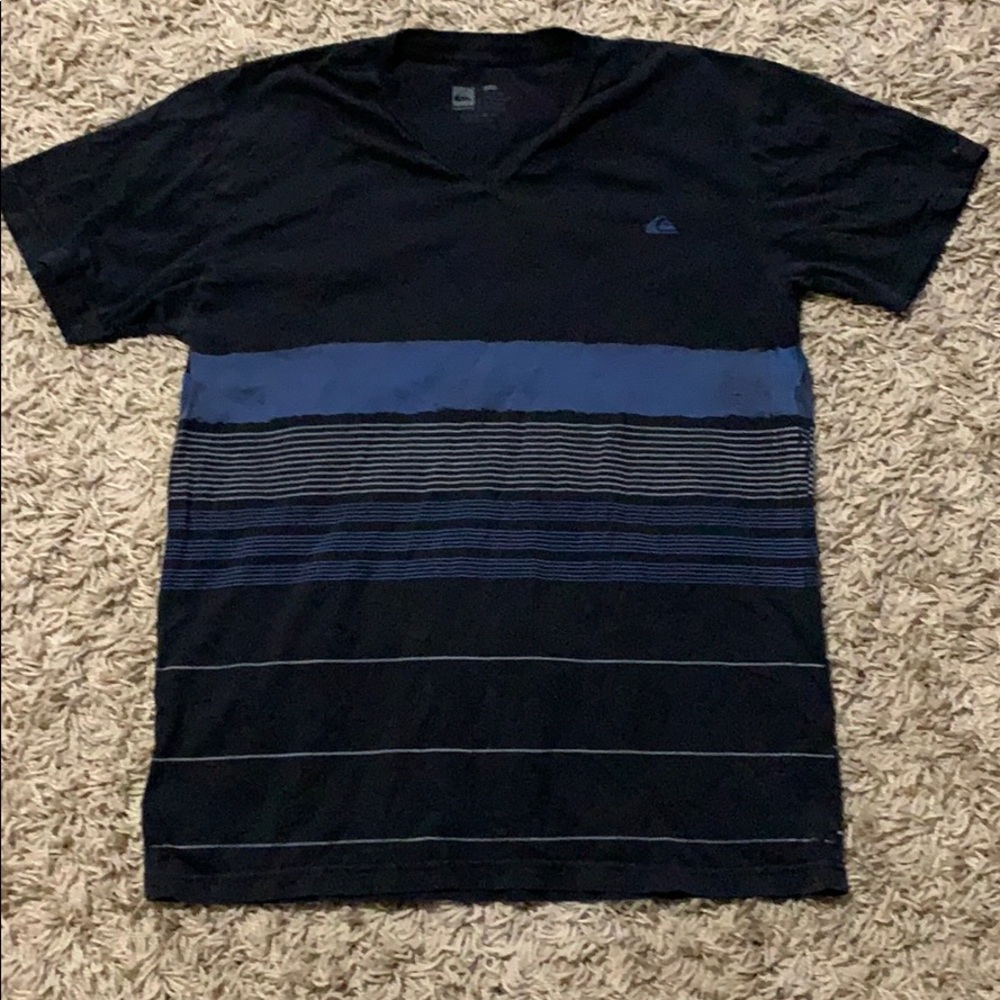 🥳5/$20🥳 Quiksilver Tee